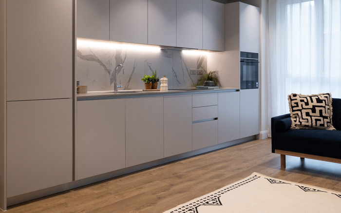 Zone Oval Village Apartment 15 kitchen