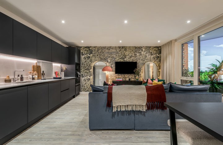 Dagenham Green 2-bed show home